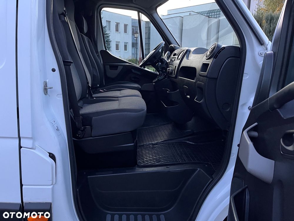 Renault Master - 22