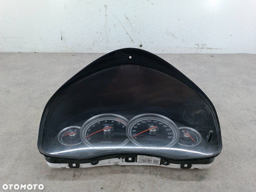 LICZNIK SUBARU OUTBACK III 85012AG220 2.5 16V - 1