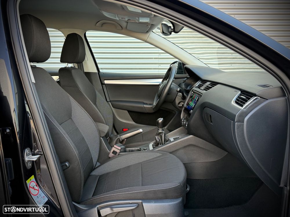 Skoda Octavia Break 1.6 TDi Ambition - 10