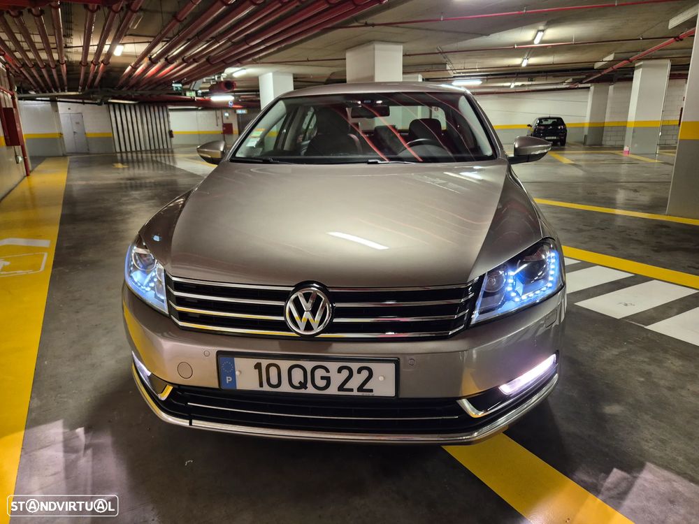 VW Passat 2.0 TDI BlueMotion Highline - 5