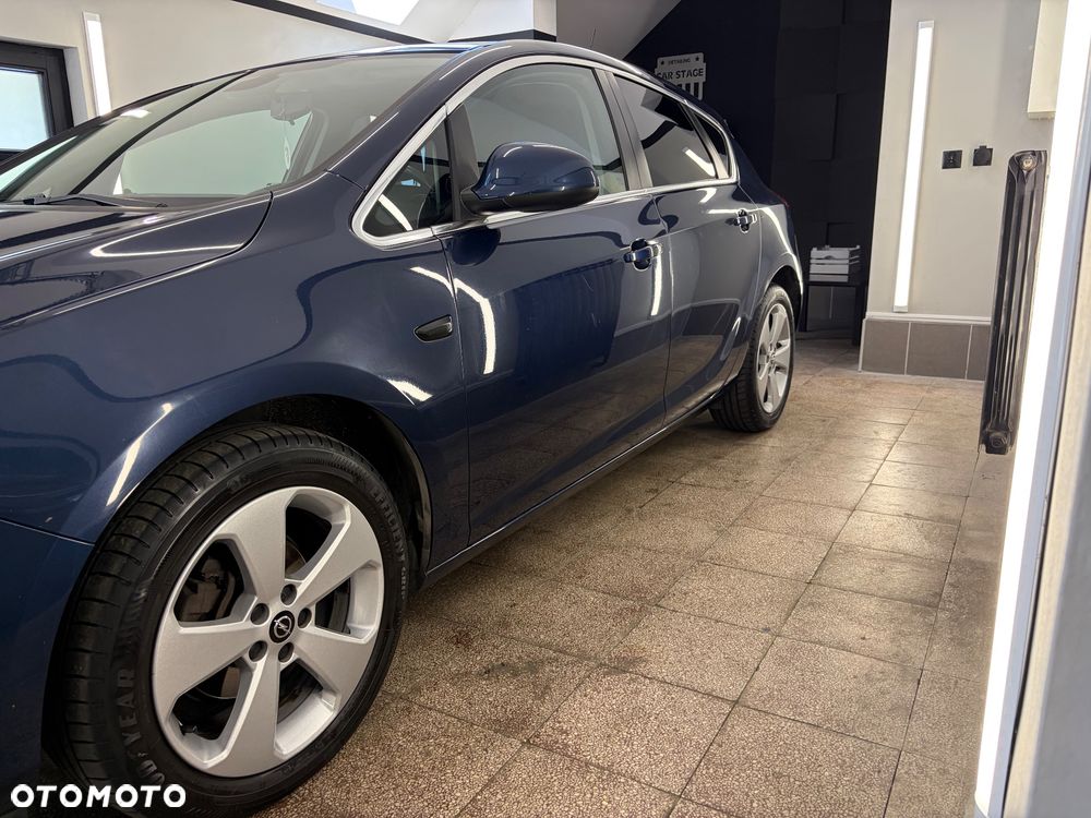 Opel Astra 1.6 Enjoy - 13