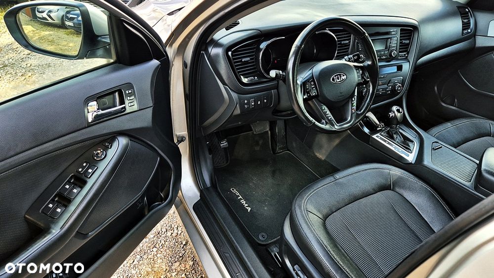 Kia Optima 2.0 CVVT Spirit - 33