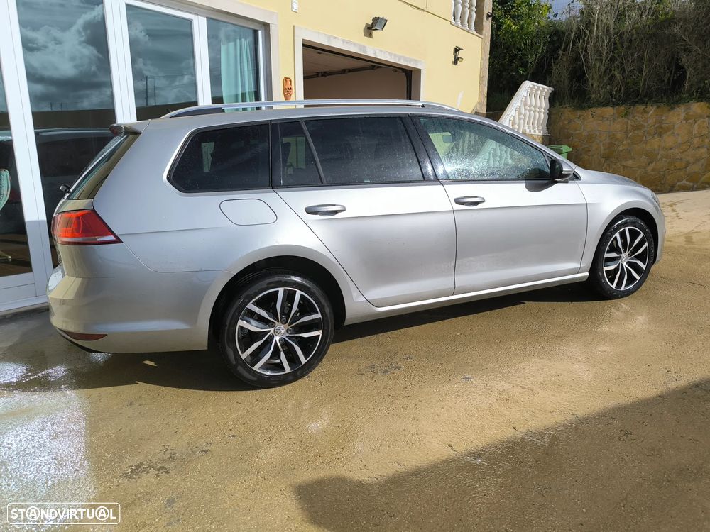 VW Golf Variant - 3