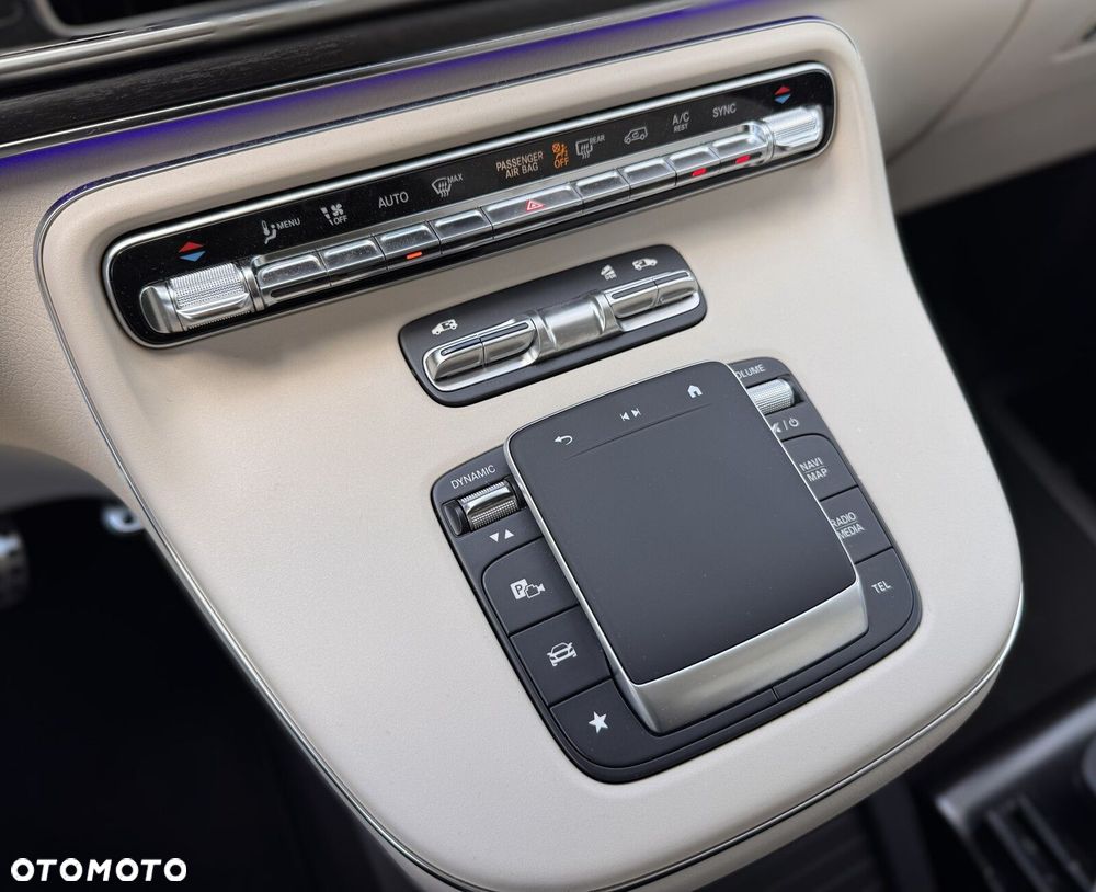 Mercedes-Benz Klasa V 250 d 4-Matic 9G-Tronic Avantgarde (d³ugi) - 34