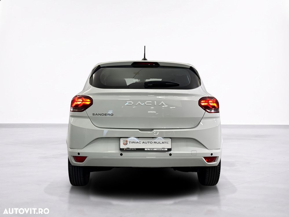 Dacia Sandero - 5