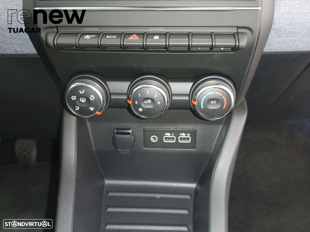 Renault Clio 1.0 TCe Evolution Bi-Fuel - 17