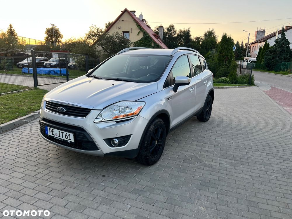 Ford Kuga 2.0 TDCi 2x4 Titanium - 1