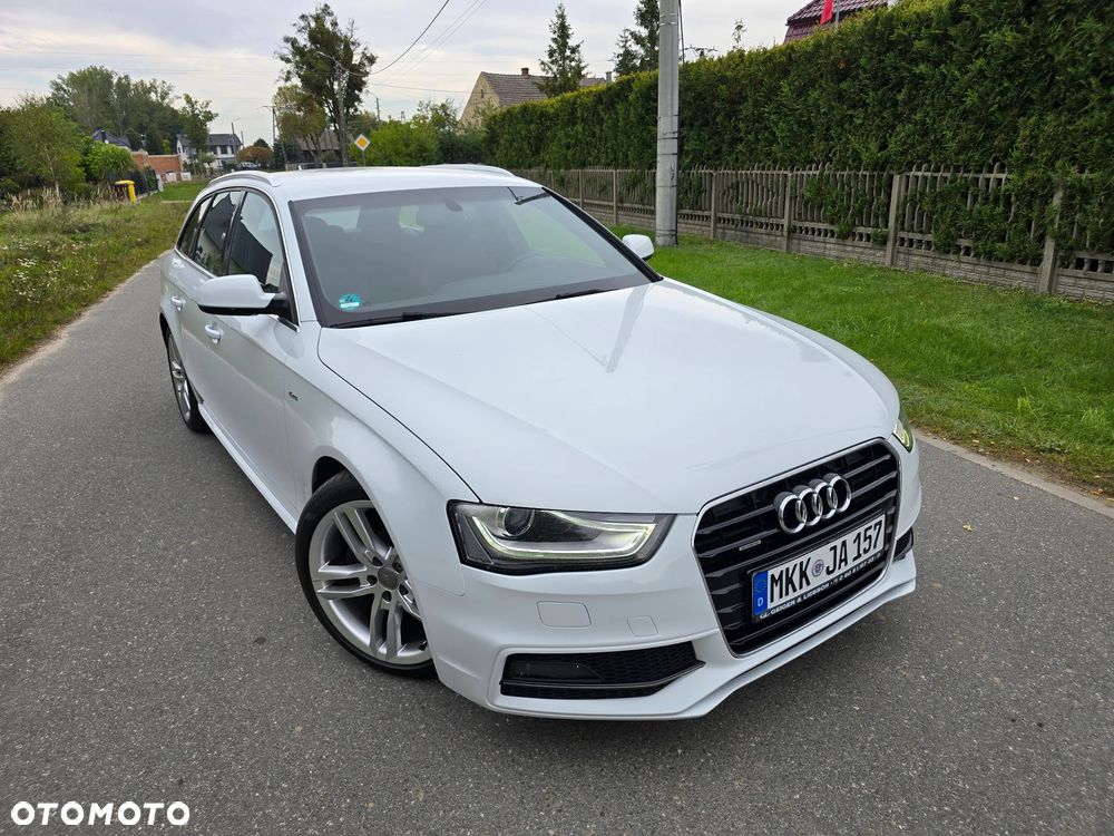 Audi A4 Avant 2.0 TDI DPF quattro S line Sportpaket - 34