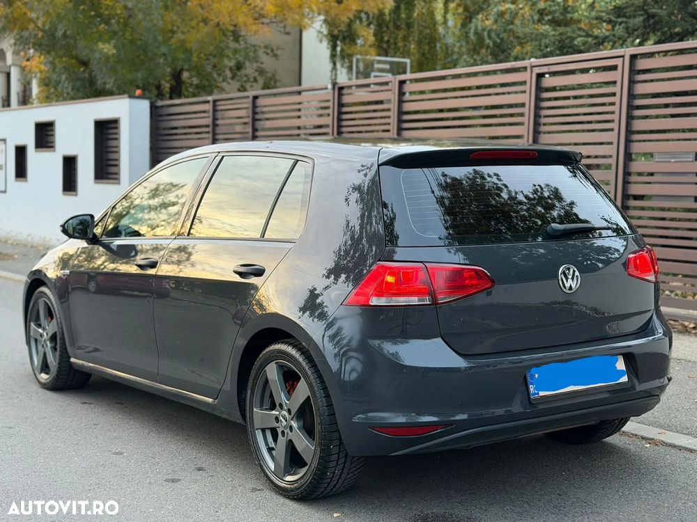 Volkswagen Golf 1.2 TSI Comfortline - 5