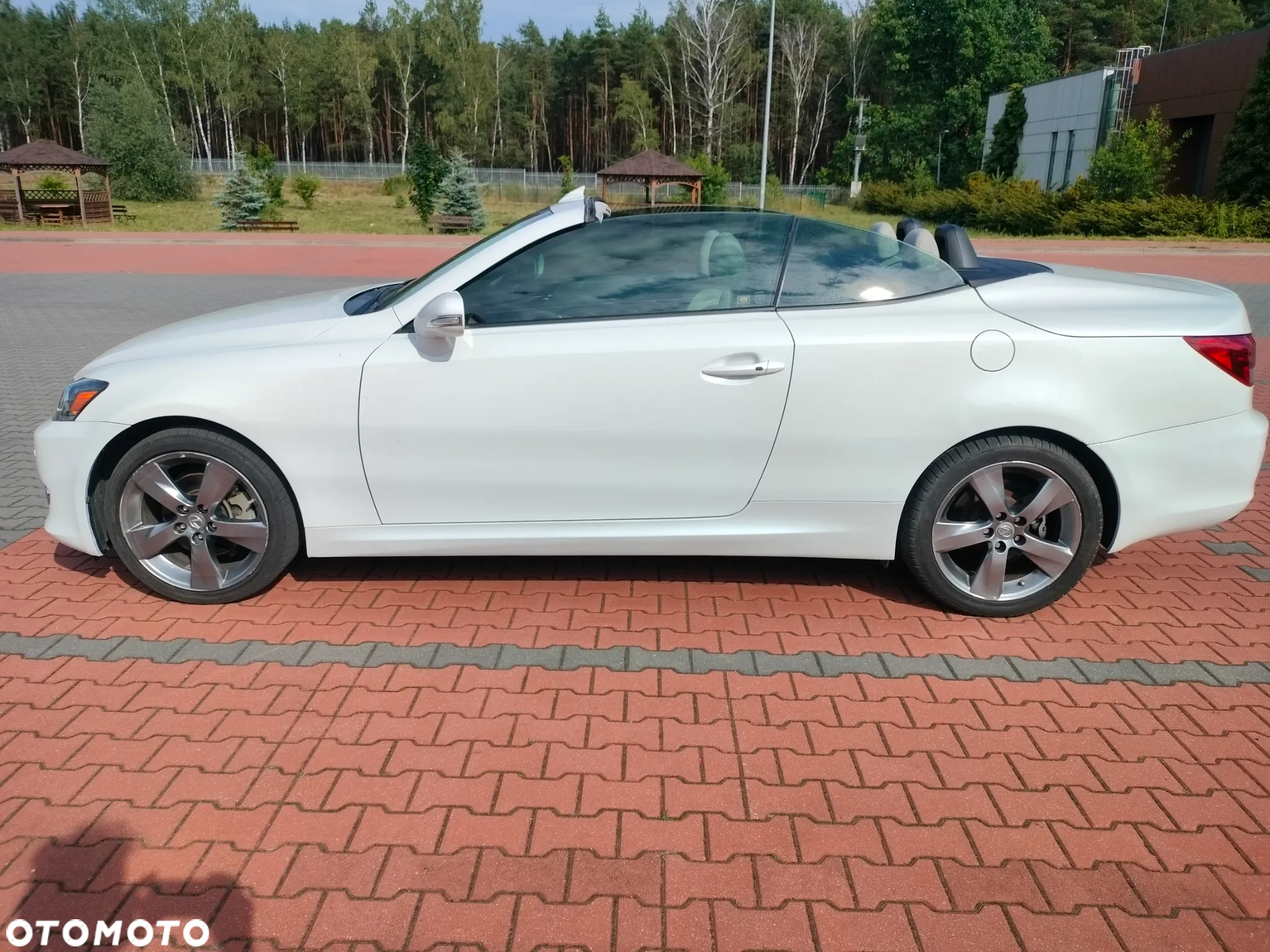 Lexus IS - 36