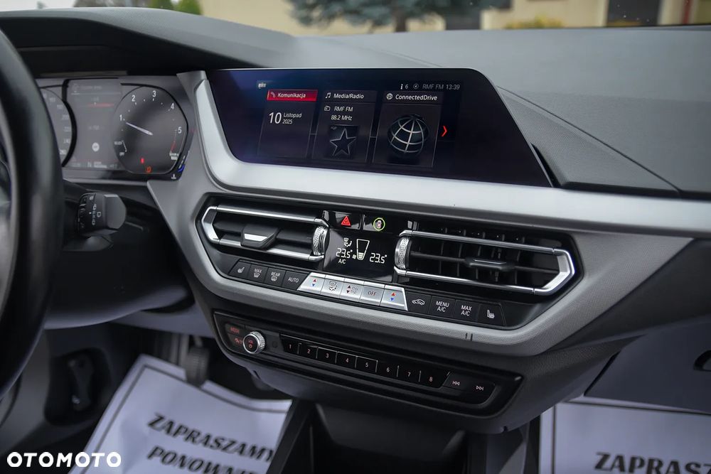 BMW Seria 1 116d - 29