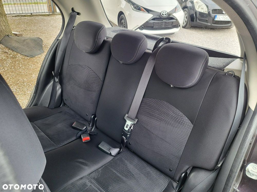 Nissan Micra - 15