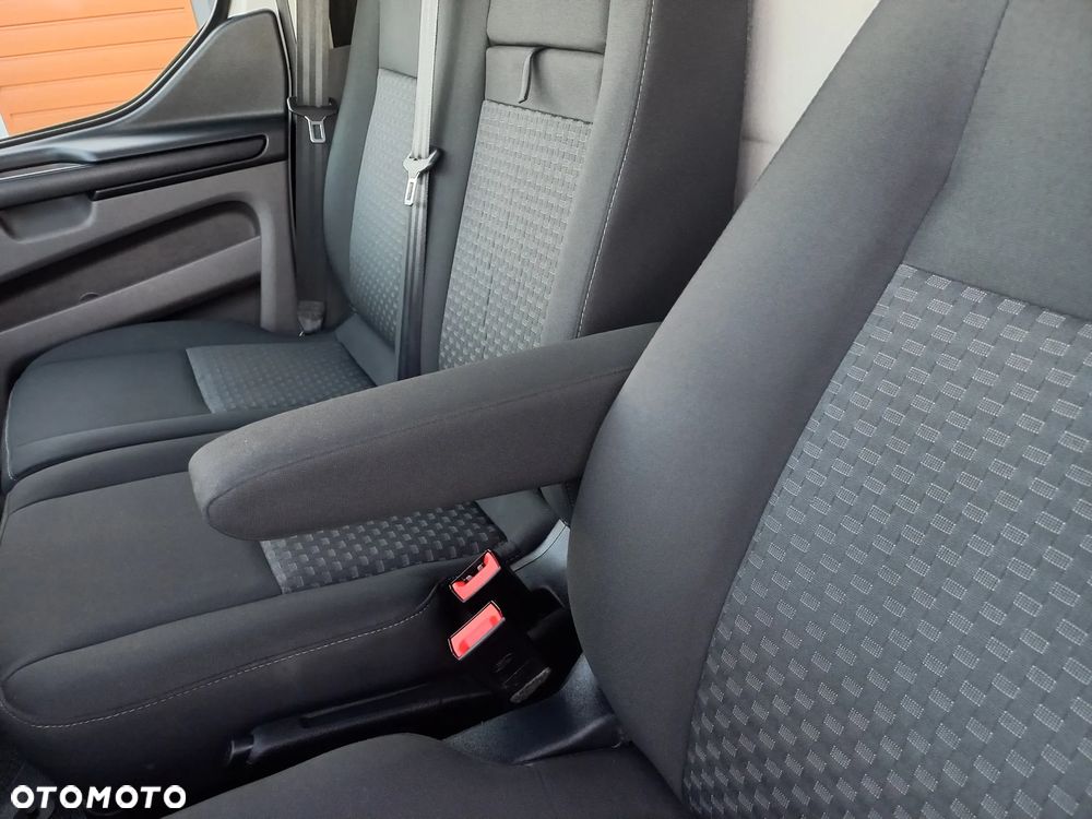Ford Transit Custom - 24