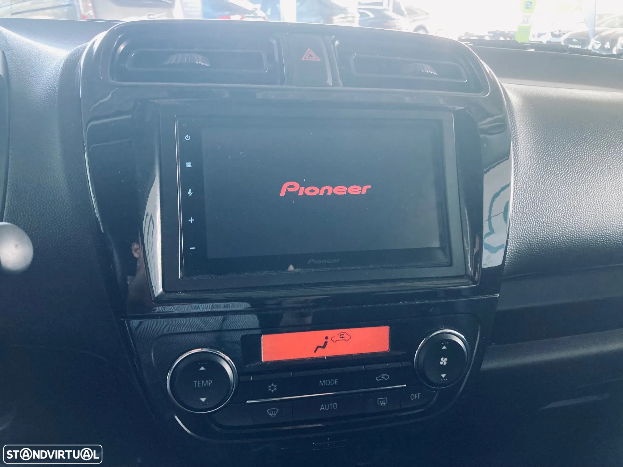 Mitsubishi Space Star 1.2 Connect Edition - 12