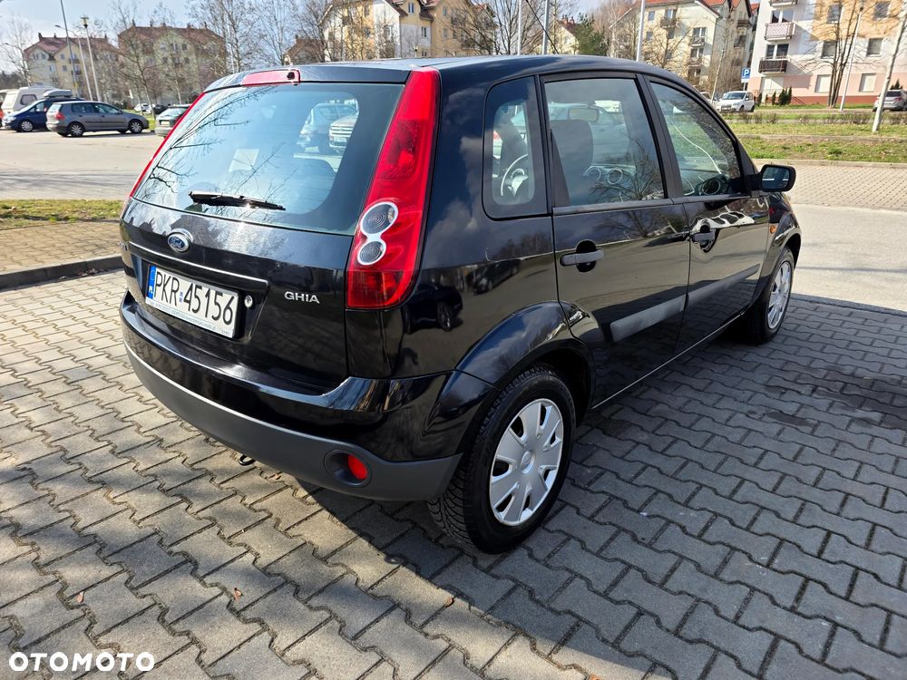 Ford Fiesta 1.4 - 10