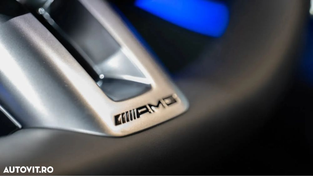 Mercedes-Benz EQE AMG 43 4MATIC - 19
