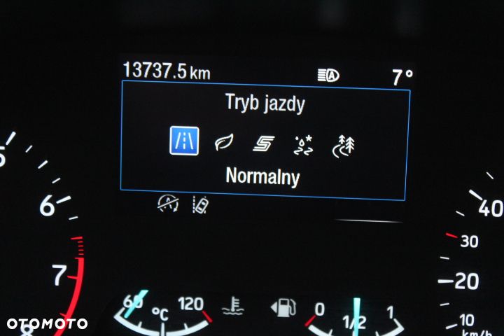 Ford Puma 1.0 EcoBoost mHEV Titanium DCT - 23