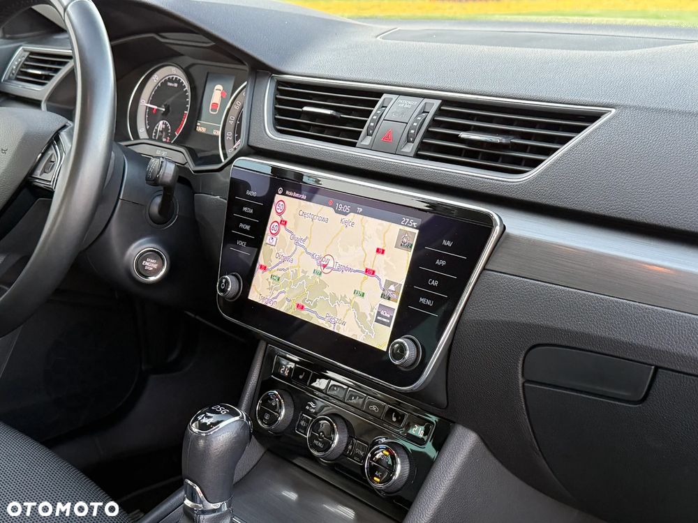 Skoda Superb 2.0 TDI 4x4 Style DSG - 33