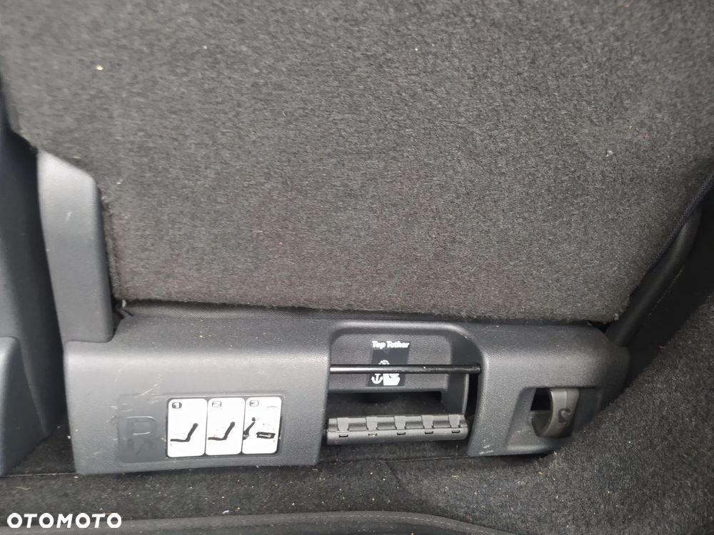 Skoda Karoq 2.0 TDI SCR 4x2 Style DSG - 24