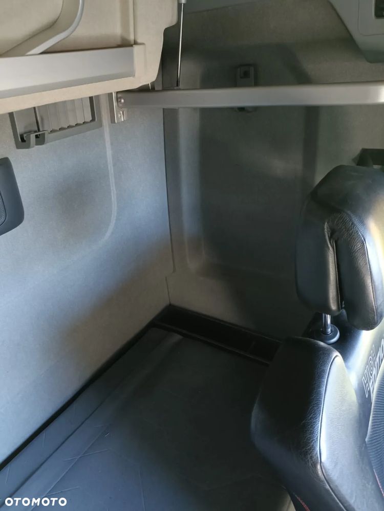 Renault T520 HIGH EDITION - 14