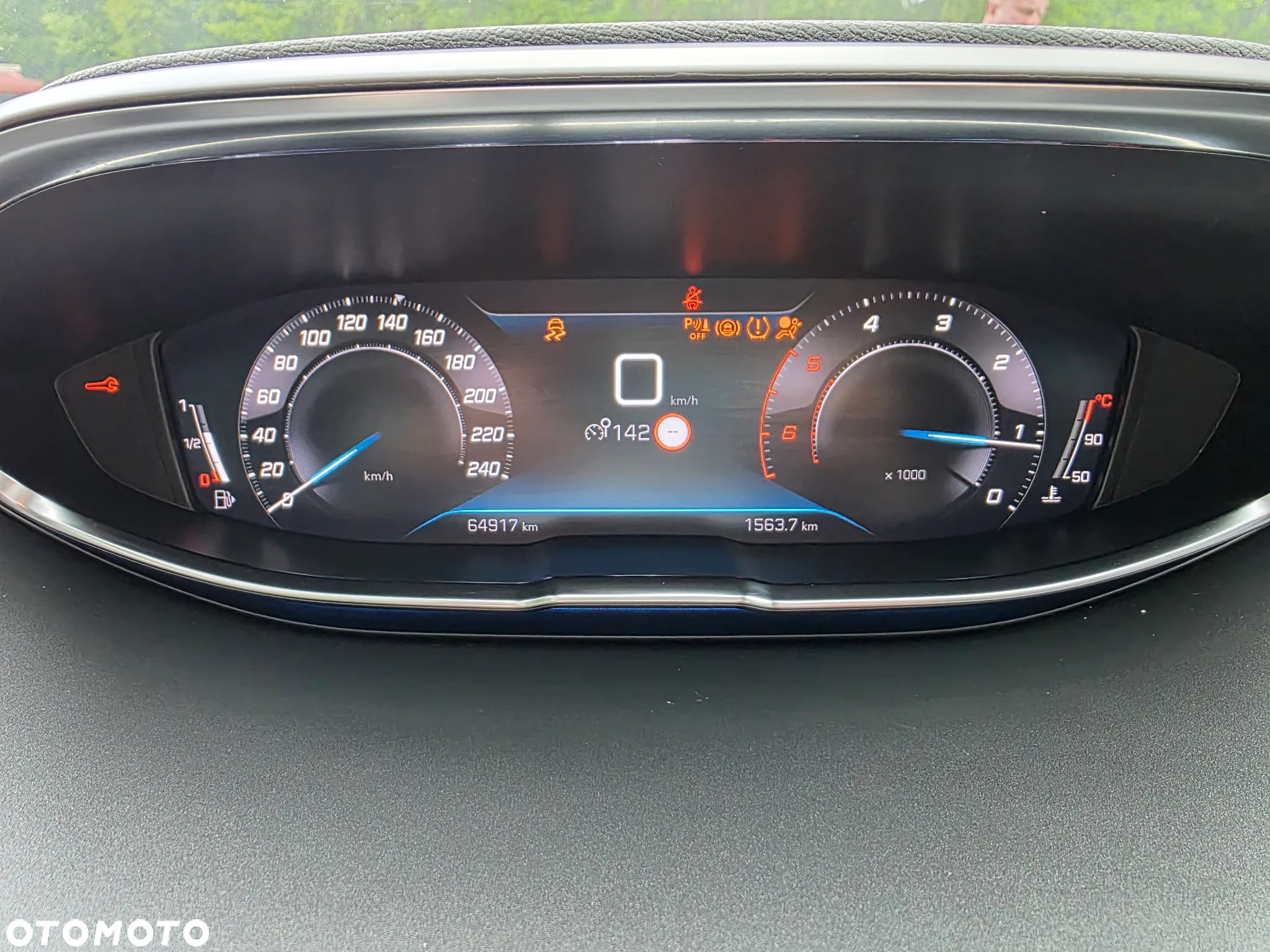 Peugeot 3008 1.5 BlueHDi Allure S&S - 25
