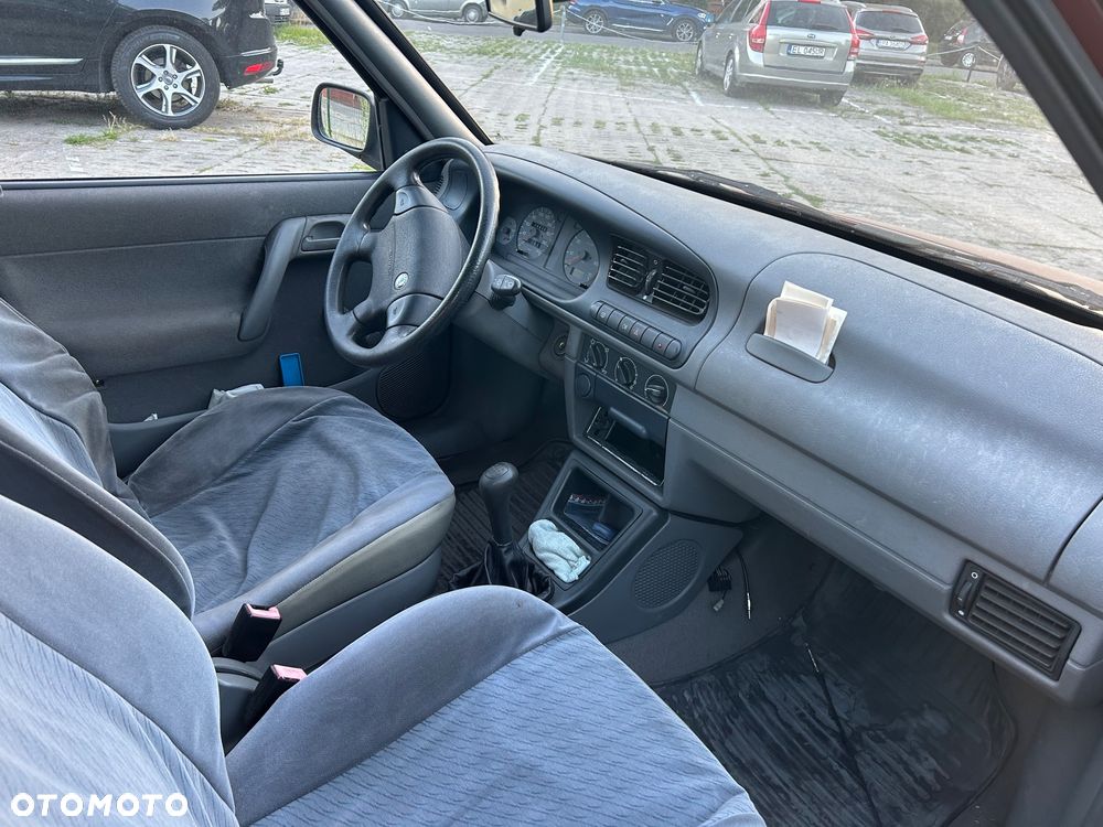 Skoda Felicia 1.3 LXi MPI - 9