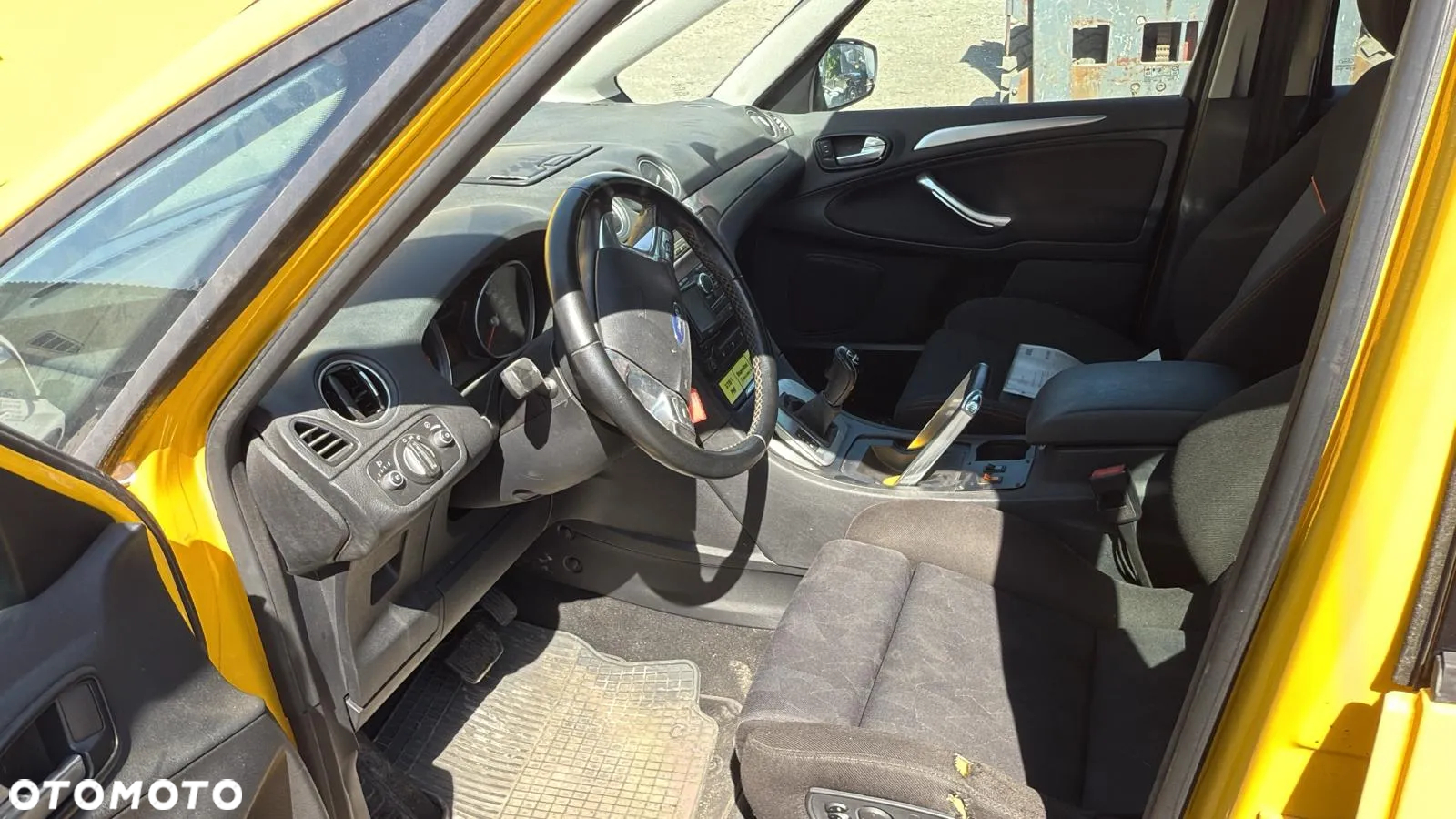 Ford S-Max - 21