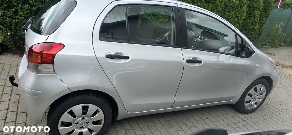 Toyota Yaris 1.33 Luna - 11