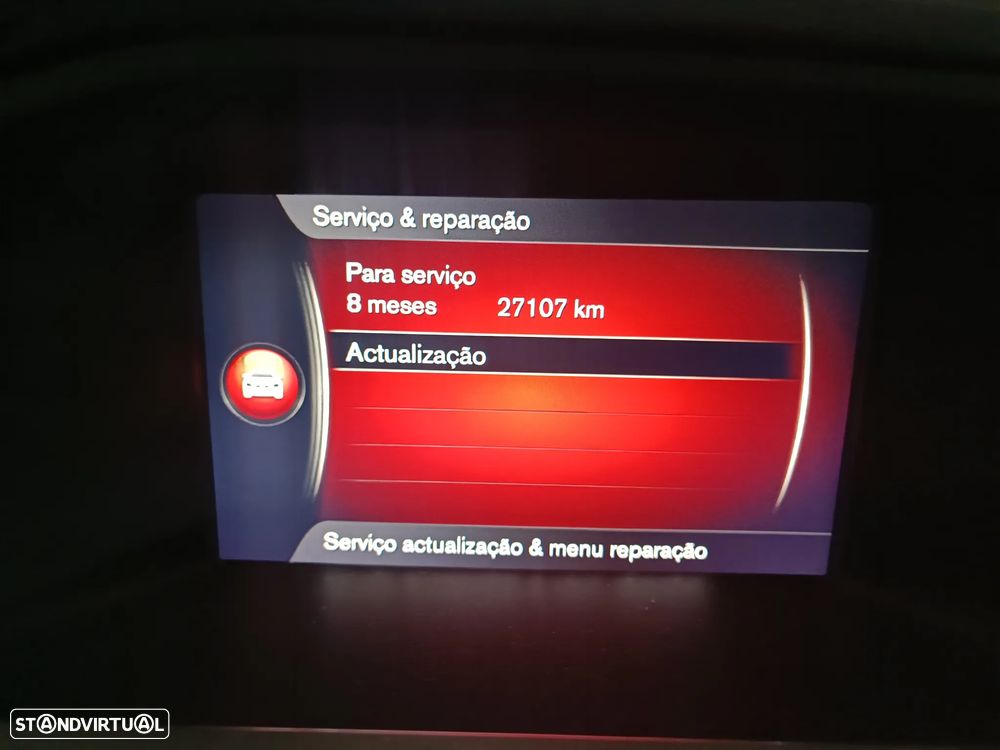 Volvo V60 D3 Geartronic R-Design - 18