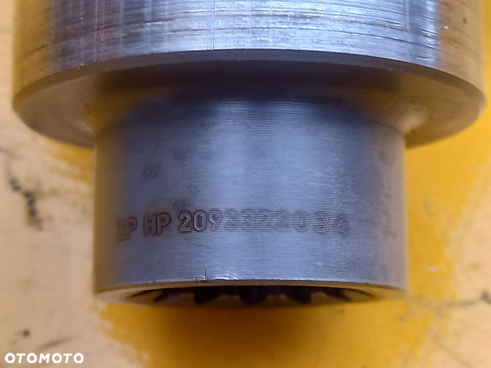 Elementy napędu pompy hydraulicznej Deutz Fahr Agrotron 180.7 Profiline - 9