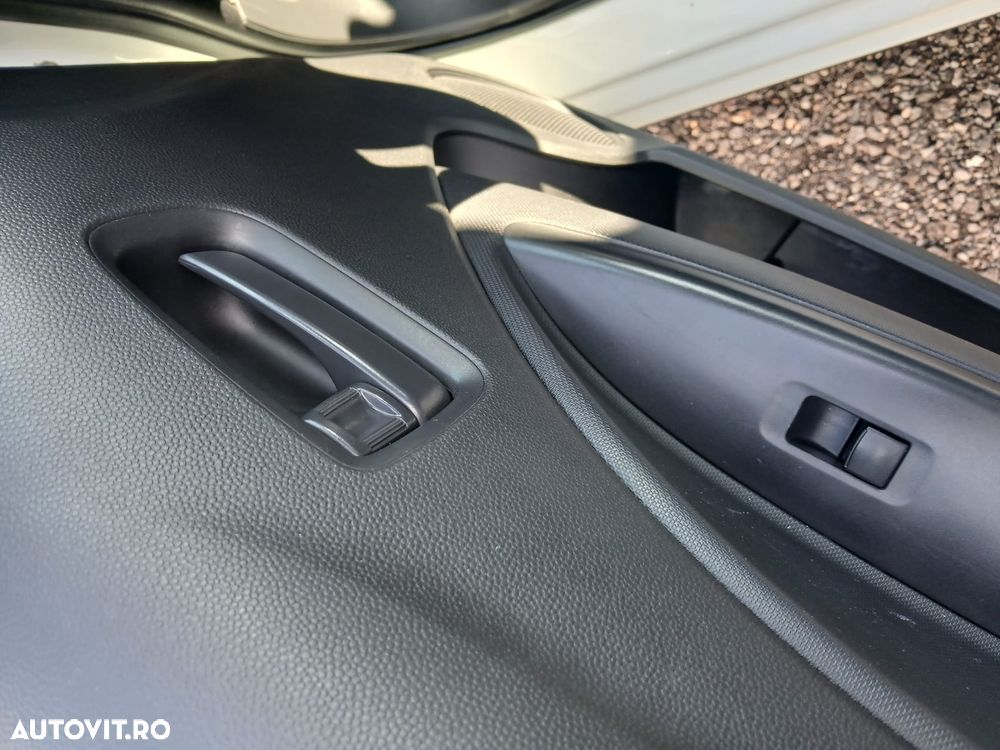 Mitsubishi Space Star 1.2 2WD MT Invite - 10