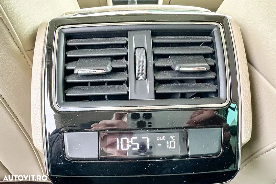 Skoda Superb 2.0 TDI DSG Style - 7