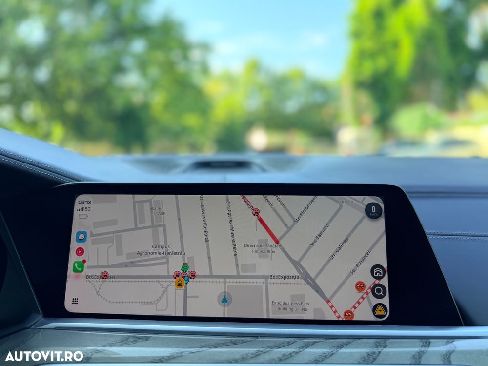 BMW X7 xDrive40i - 29