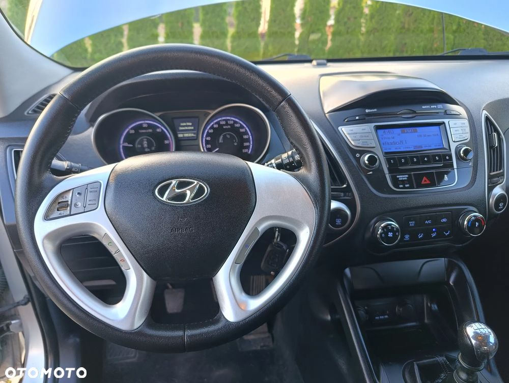 Hyundai ix35 1.7 CRDi 2WD blue Style - 15
