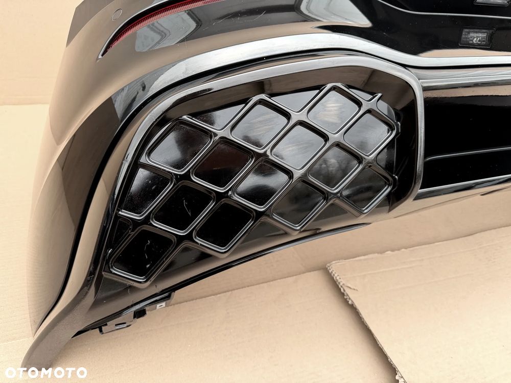 Zderzak tylny VW Golf VIII 8, 5H6 R-line Lift - tył BLACK - 7