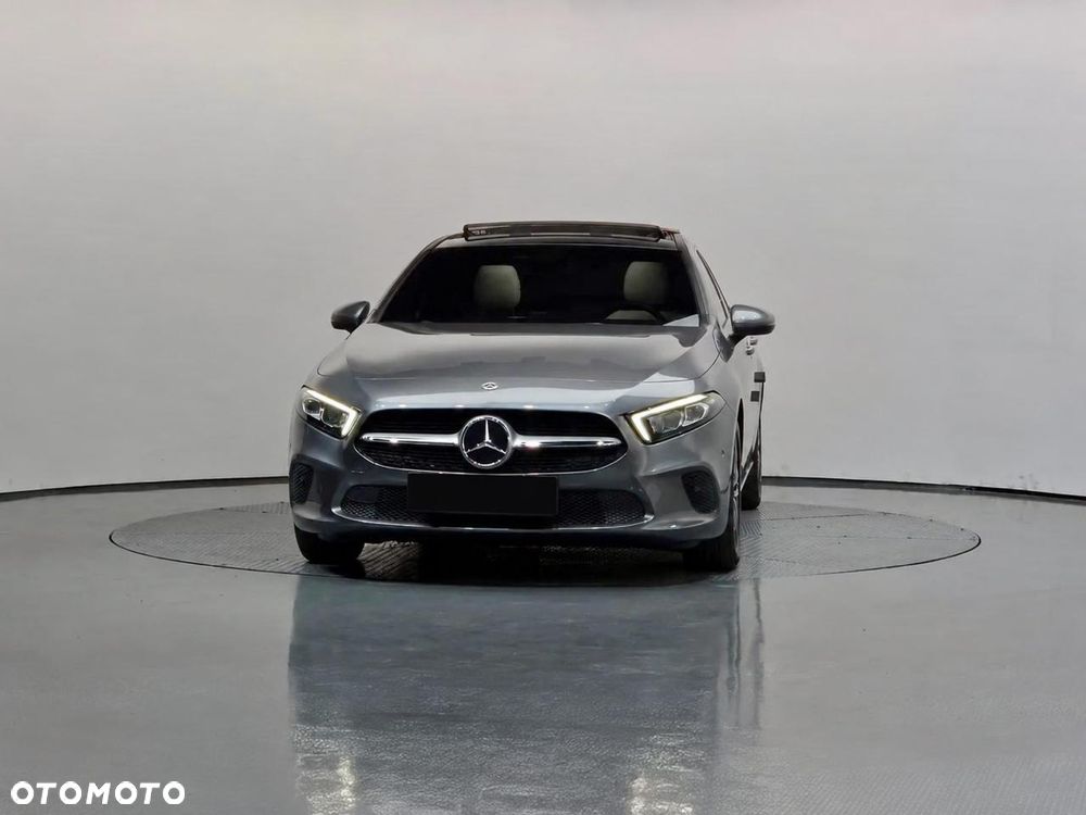Mercedes-Benz Klasa A 220 7G-DCT AMG Line - 3