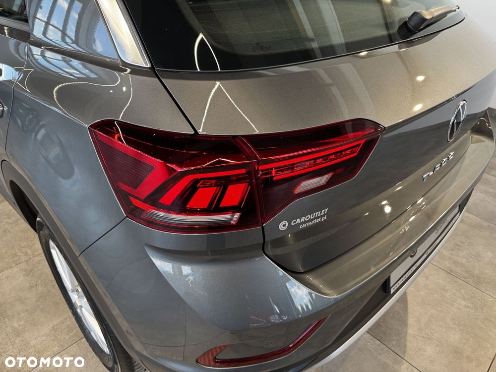 Volkswagen T-Roc - 12