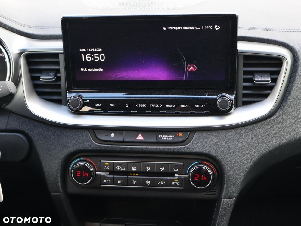 Kia XCeed 1.5 T-GDI M - 12