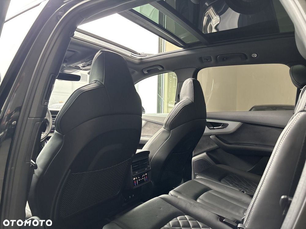 Audi Q7 - 34