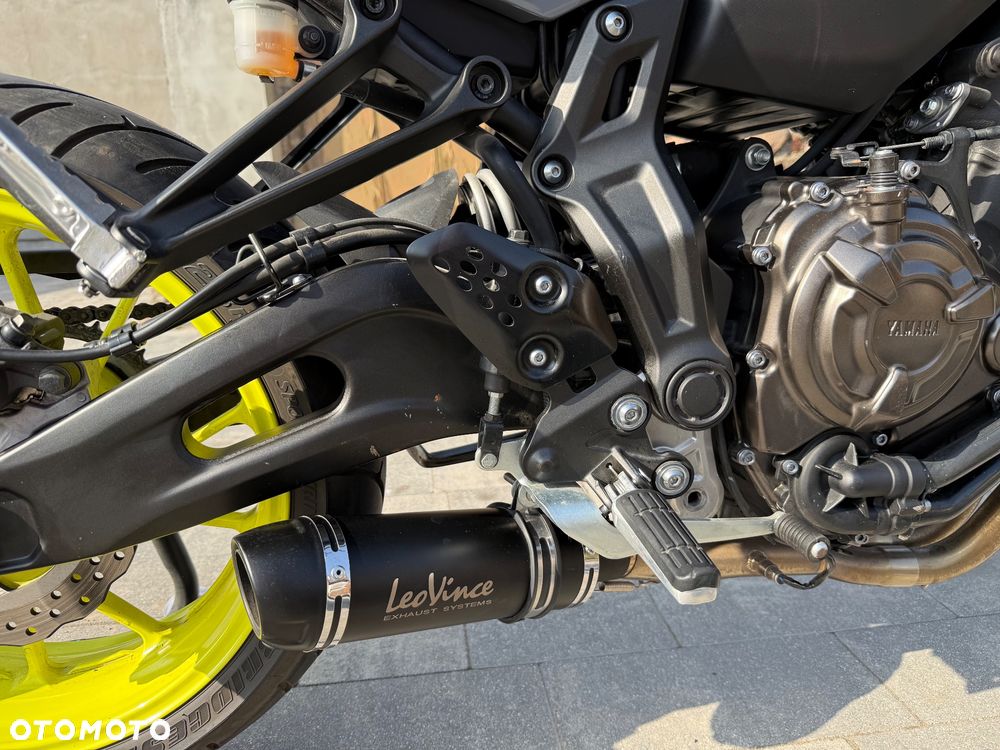 Yamaha MT - 6