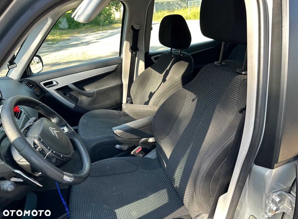Citroën C4 Picasso - 6
