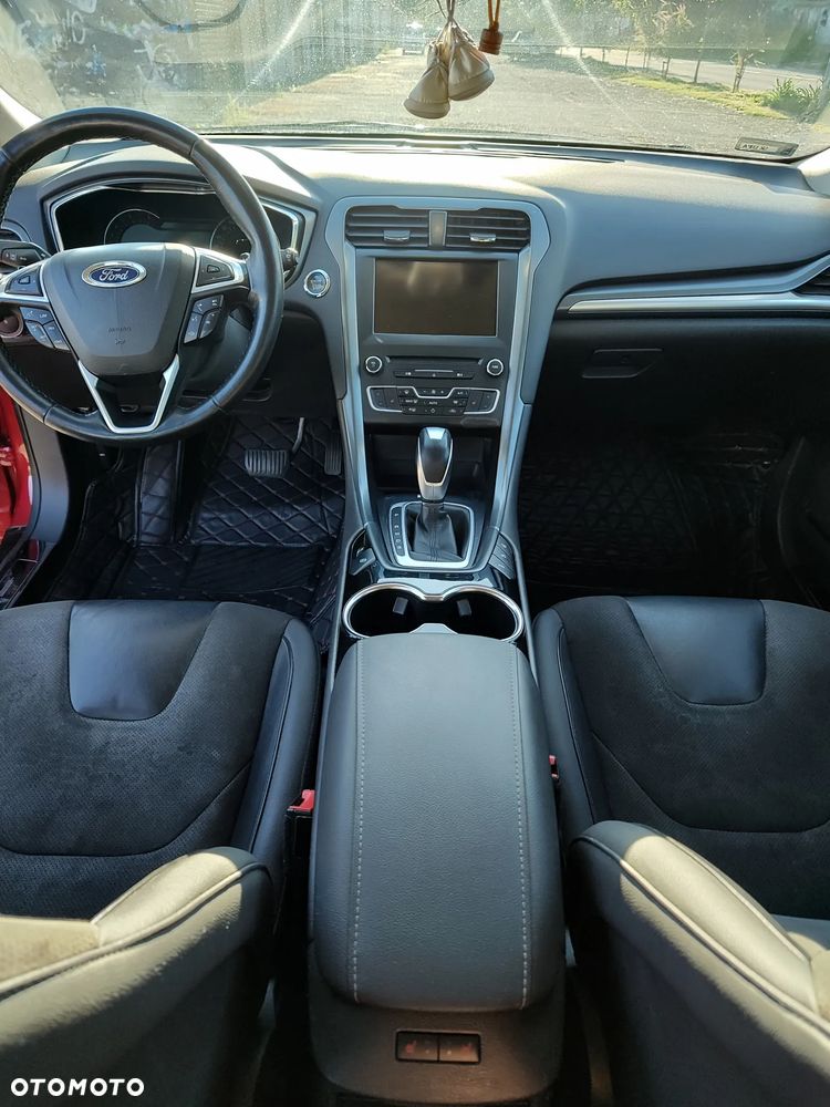 Ford Mondeo 1.5 EcoBoost Titanium - 19