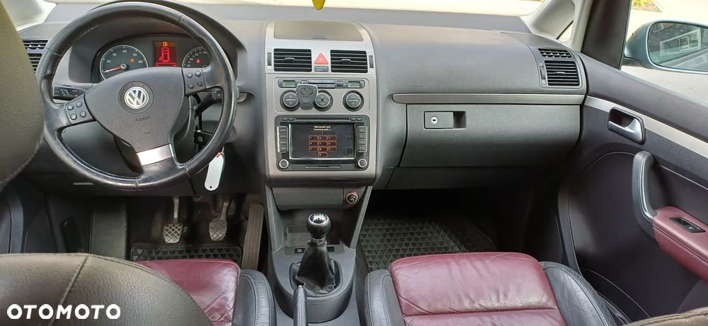 Volkswagen Touran 1.4 TSI Comfortline - 14