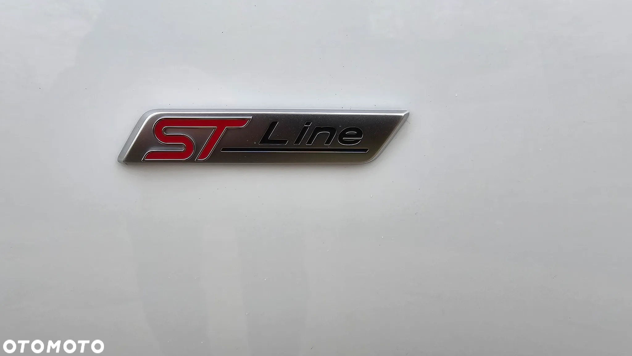 Ford Focus 1.5 EcoBlue Start-Stopp-System ST-LINE - 24