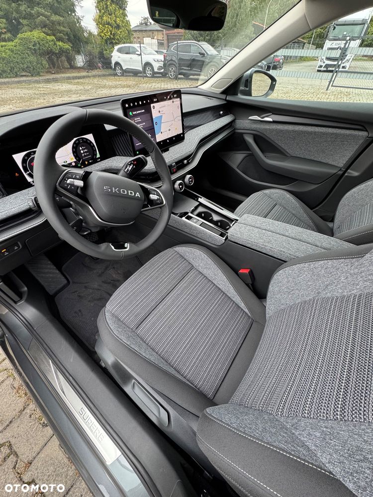 Skoda Superb 2.0 TDI SCR Selection DSG - 6