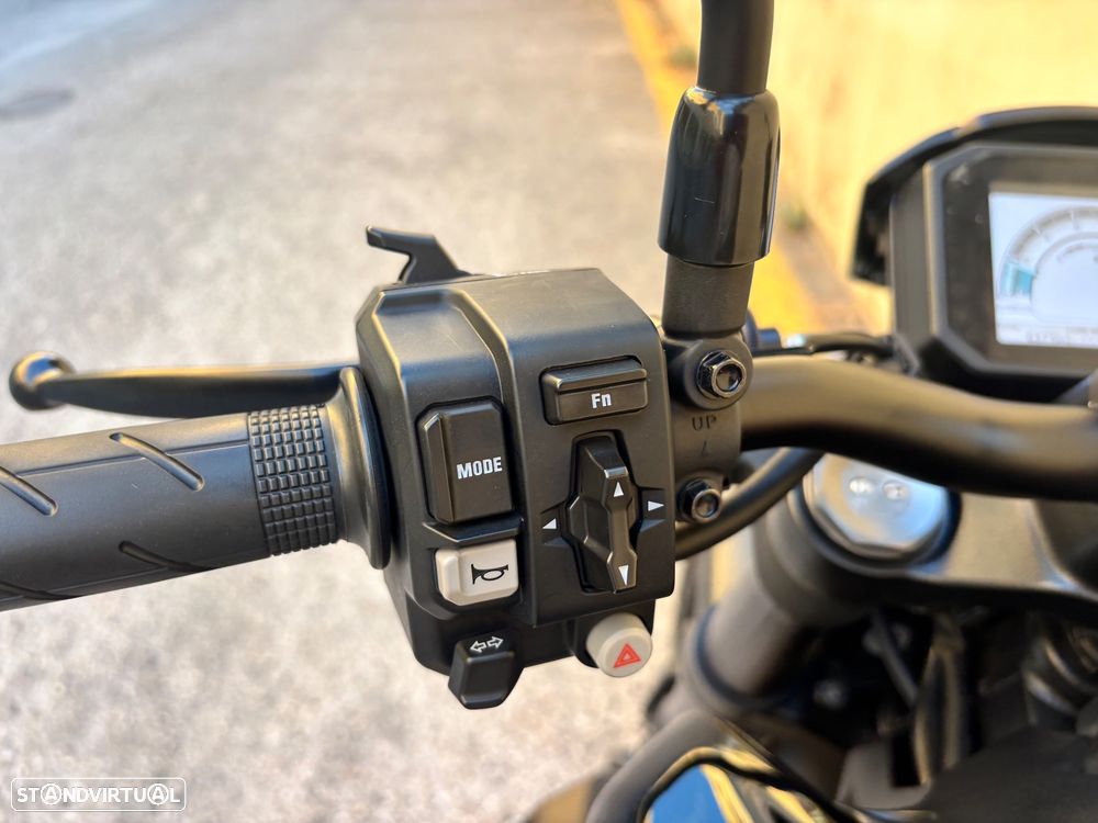 Honda CB 1000RA Black Edition - 6