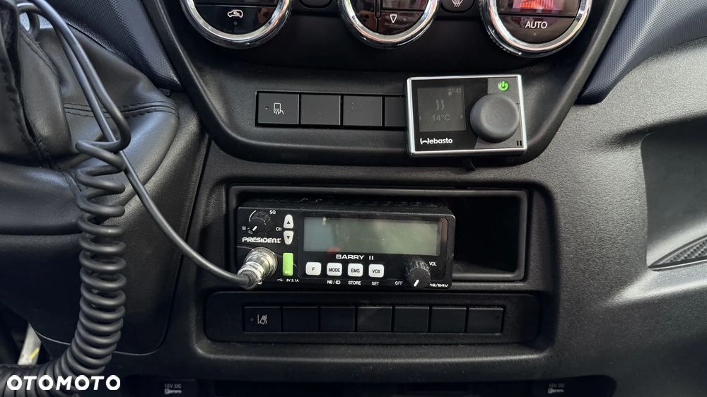Iveco DAILY - 28