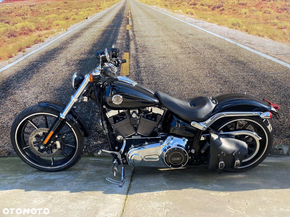 Harley-Davidson FXSB Breakout - 7