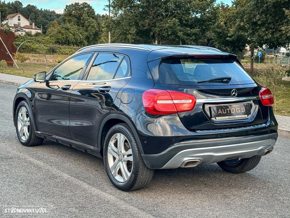 Mercedes-Benz GLA 220 d Urban 4-Matic - 8