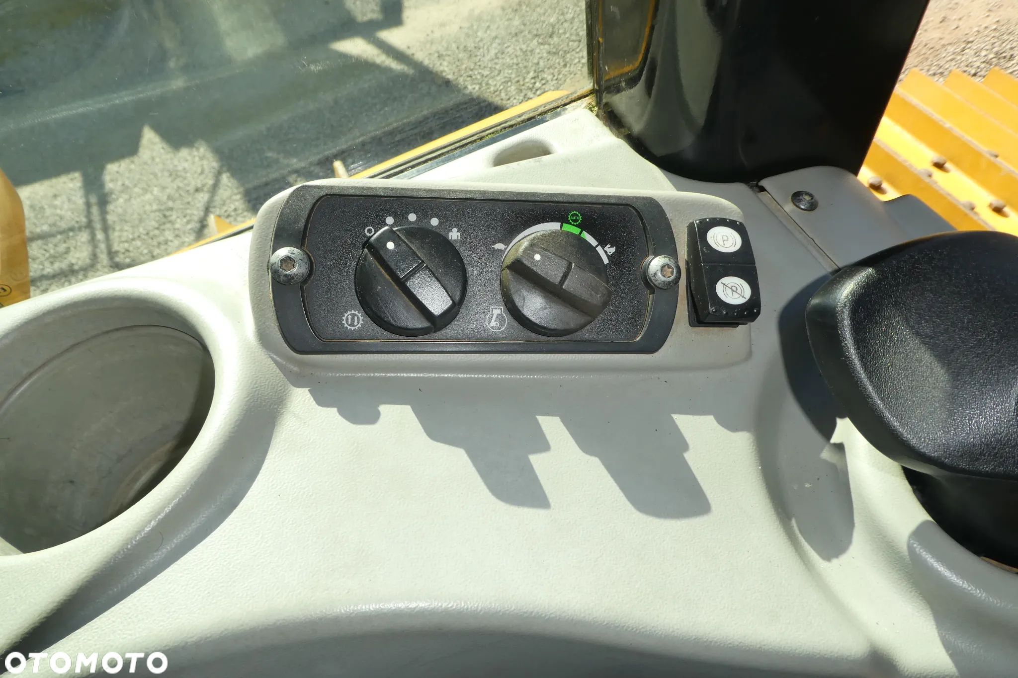 Caterpillar D6N LGP Z NIEMIEC NOWE PODWOZIE - 31